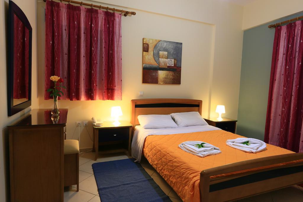Mesogeios Hotel Marathopoli Zimmer foto